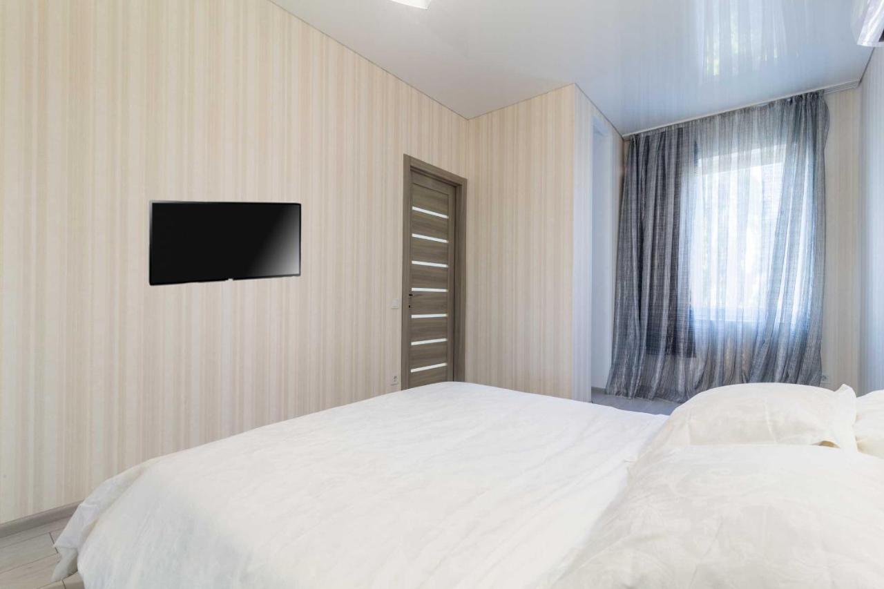 Apartment Lux Near City, River View, Center New Tower *